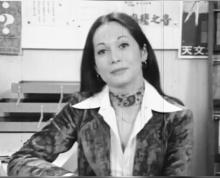 Nancy Kwan 1976 in HK