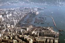 1971 Over Central Kowloon - Landing Kai Tak 5