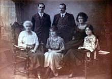 Muir Family Photo, c. 1915.jpg