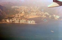 1992 - flying into Hong Kong